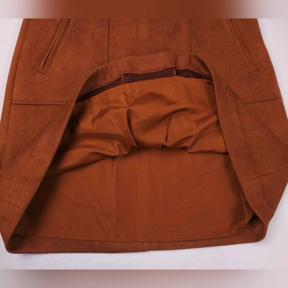 Loft NWT Rust Brown Vegan Suede Pleated Skirt With Pockets Women's 8 - Picture 8 of 12
